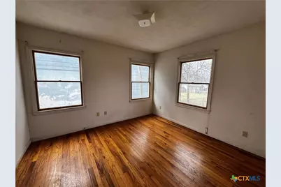 1010 S 17th Street, Temple, TX 76504 - Photo 18