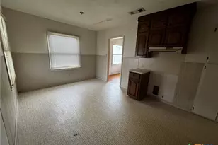 1010 S 17th St, Temple, TX 76504 - Photo 10