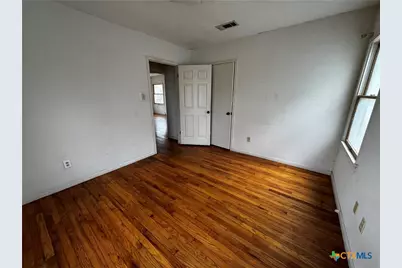 1010 S 17th Street, Temple, TX 76504 - Photo 20