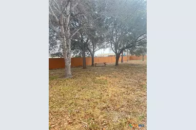 1133 Ashby #8 Street, Seguin, TX 78155 - Photo 14