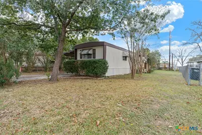 1506 Honeysuckle Lane, New Braunfels, TX 78130 - Photo 2