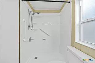 1506 Honeysuckle Ln, New Braunfels, TX 78130 - Photo 20