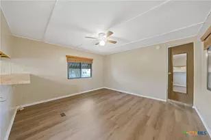 1506 Honeysuckle Ln, New Braunfels, TX 78130 - Photo 8