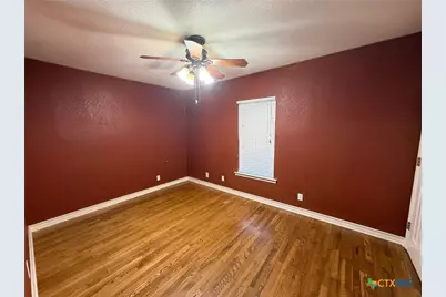 127 Hillcrest Drive, Luling, TX 78648 - Photo 20