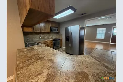 127 Hillcrest Drive, Luling, TX 78648 - Photo 12