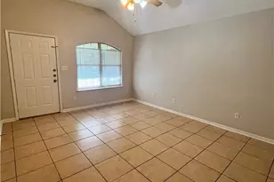 523 A Olaf Dr, Temple, TX 76504 - Photo 4