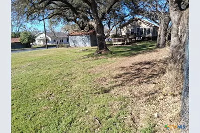 1202 Bridge Street, Lampasas, TX 76550 - Photo 8
