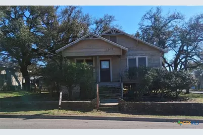 1202 Bridge Street, Lampasas, TX 76550 - Photo 1