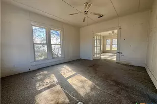 1202 Bridge St, Lampasas, TX 76550 - Photo 6