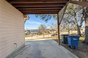 1270 Hillcrest Dr, New Braunfels, TX 78130 - Photo 38