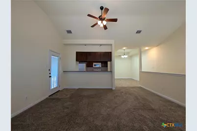 1270 Hillcrest Drive, New Braunfels, TX 78130 - Photo 14