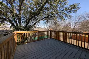 1270 Hillcrest Dr, New Braunfels, TX 78130 - Photo 6