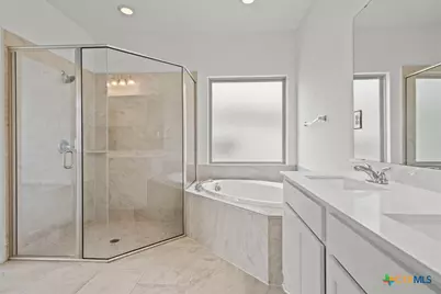 1921 Creek Ridge Street, Seguin, TX 78155 - Photo 18