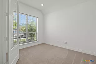 1921 Creek Ridge St, Seguin, TX 78155 - Photo 4