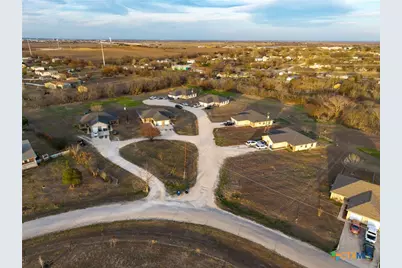 540-566 Crest Circle Drive, San Marcos, TX 78666 - Photo 20