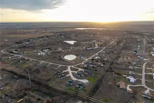 540-566 Crest Circle Dr, San Marcos, TX 78666 - Photo 16