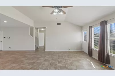 2724 Scarlet Tanger, New Braunfels, TX 78130 - Photo 8