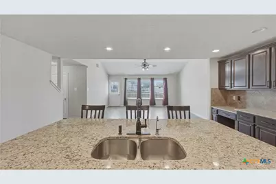 2724 Scarlet Tanger, New Braunfels, TX 78130 - Photo 16