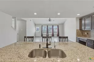 2724 Scarlet Tanger, New Braunfels, TX 78130 - Photo 16