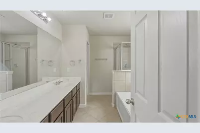 2724 Scarlet Tanger, New Braunfels, TX 78130 - Photo 30