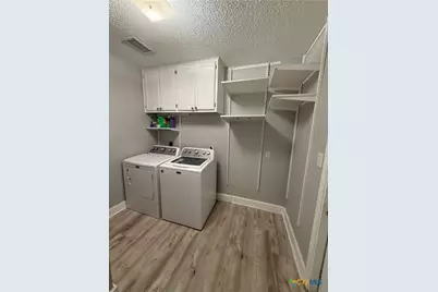 1211 Clearwater Drive, New Braunfels, TX 78130 - Photo 14