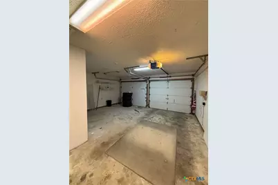 1211 Clearwater Drive, New Braunfels, TX 78130 - Photo 18