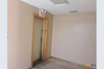 24 Rios Road, Victoria, TX 77905 - Photo 8