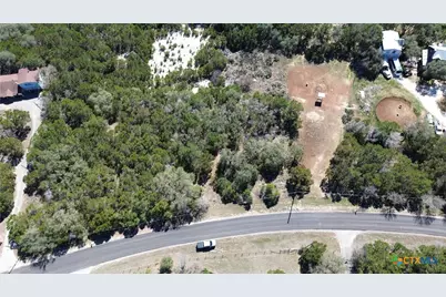 138 Bear Creek Drive, New Braunfels, TX 78132 - Photo 4