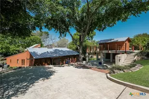 200 Turtle Ln, Seguin, TX 78155 - Photo 6