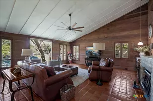 200 Turtle Ln, Seguin, TX 78155 - Photo 14