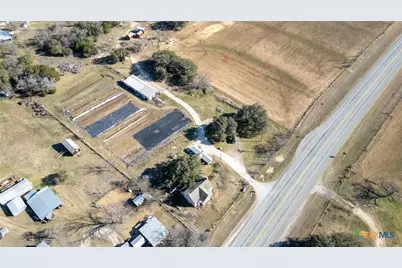 16588 N US Highway 281, Lampasas, TX 76550 - Photo 32