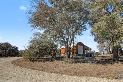 16588 N US Highway 281, Lampasas, TX 76550 - Photo 8