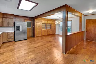 711 Northgate Rd, Victoria, TX 77904 - Photo 4