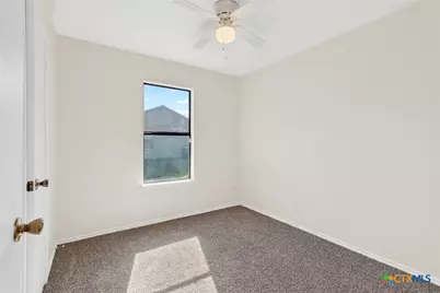 1060 Lindsey Circle, Belton, TX 76513 - Photo 8