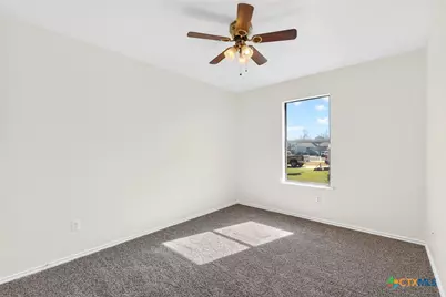 1060 Lindsey Circle, Belton, TX 76513 - Photo 6