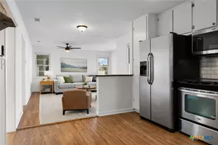 1345 Lee St, New Braunfels, TX 78130 - Photo 10