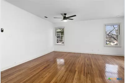 1345 Lee Street, New Braunfels, TX 78130 - Photo 12