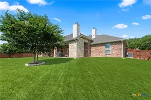 2041 Bella Vita Dr, Nolanville, TX 76559 - Photo 32
