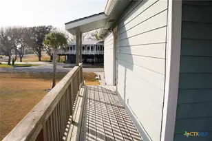 1978 Bayview Dr, Palacios, TX 77465 - Photo 4