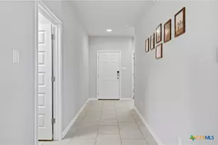 105 Kellys Heroes Wy, Jarrell, TX 76537 - Photo 20