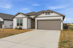 105 Kellys Heroes Wy, Jarrell, TX 76537 - Photo 4