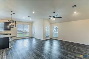 7711 Merry Oaks Cv, Temple, TX 76502 - Photo 2