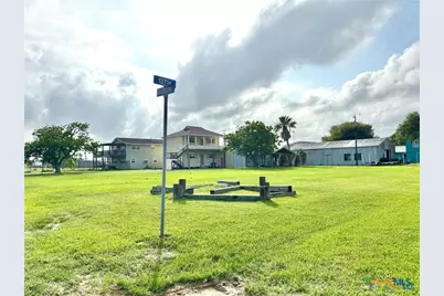 Tbd W Madison Avenue, Port O Connor, TX 77982 - Photo 2