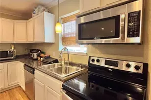 1306 W Madison Ave, Port O'Connor, TX 77982 - Photo 4