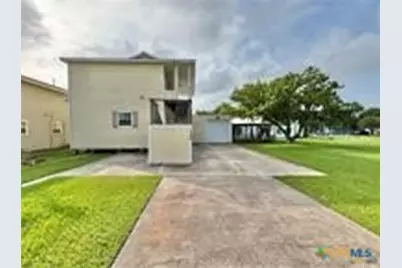1306 W Madison Avenue, Port O Connor, TX 77982 - Photo 24