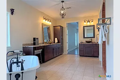 591 E Burgundy Bay, Port O'Connor, TX 77982 - Photo 30