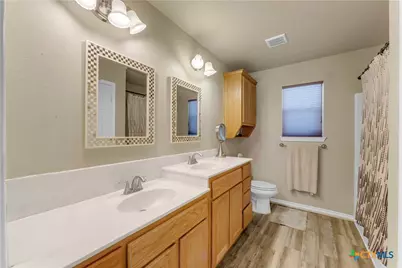 1209 E Avenue F, Lampasas, TX 76550 - Photo 18