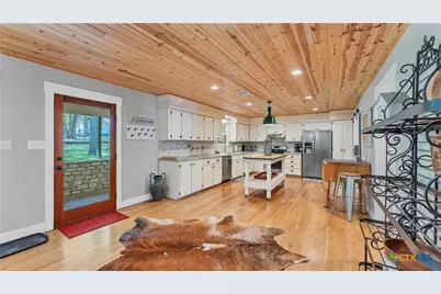 606 Deer Lake Cove, Wimberley, TX 78676 - Photo 10