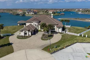 153 E Tuscany Way, Port O'Connor, TX 77979 - Photo 2