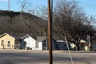 601 N 1st St, Copperas Cove, TX 76522 - Photo 2